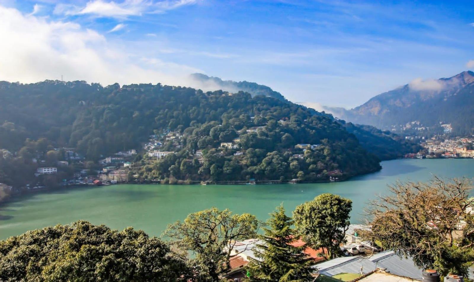 Hotel Surya Lake View ไนนิตาล ภายนอก รูปภาพ
